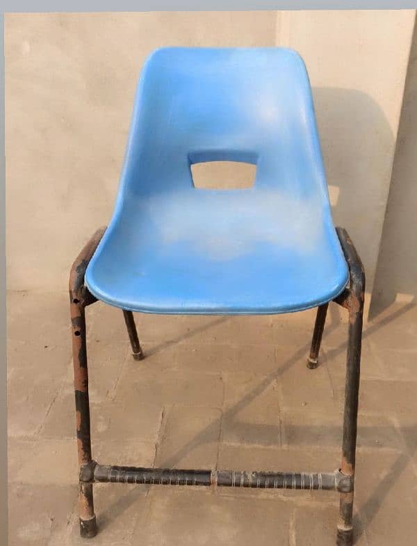 Boss Steel plastic body holo Chair 0