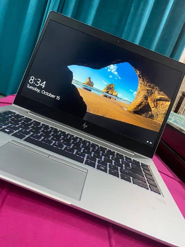 HP elitebook 840 G5 6