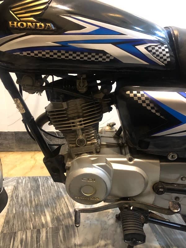 Honada 125 2018 model original  condition 2