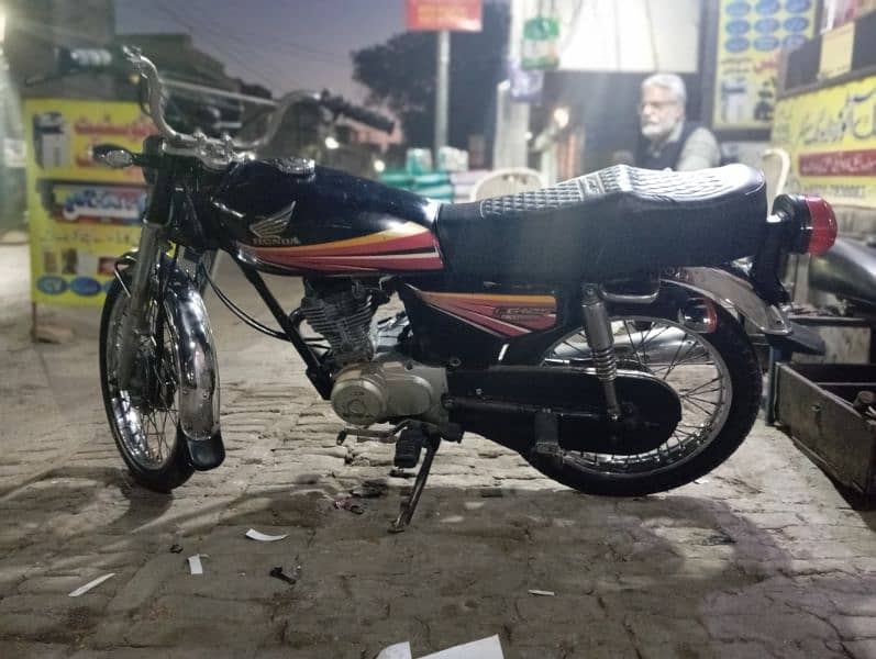 Honda CG 125 2012 total jeniun 3