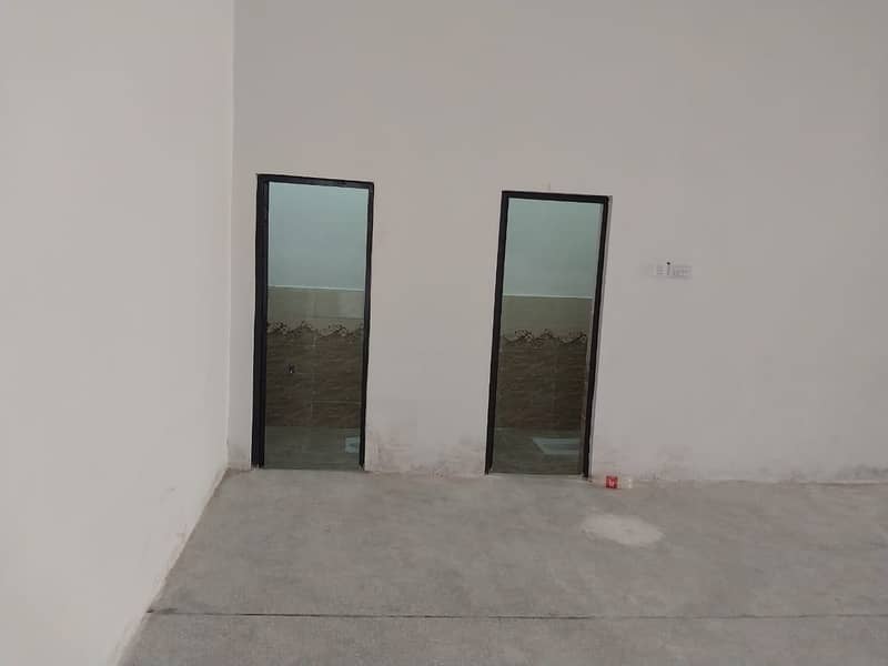 1 Kanal Double Storey Brand New Factory For Rent 4