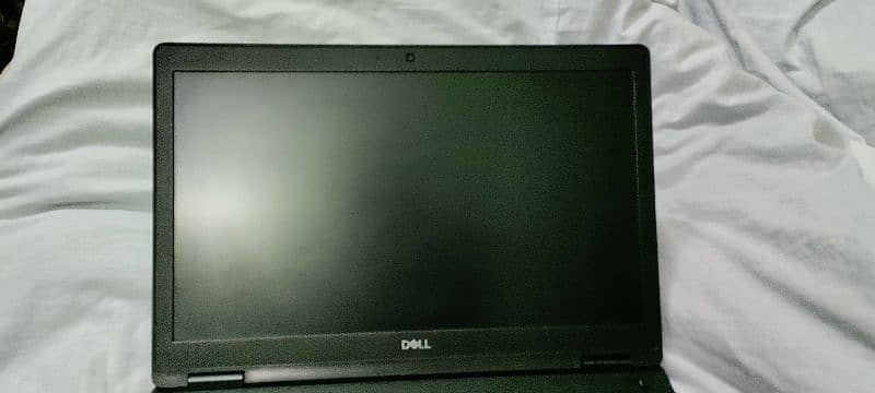 Dell Precision 3530 4