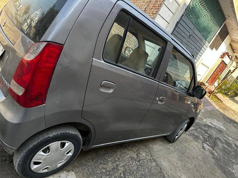 Suzuki Wagon R 2016 3