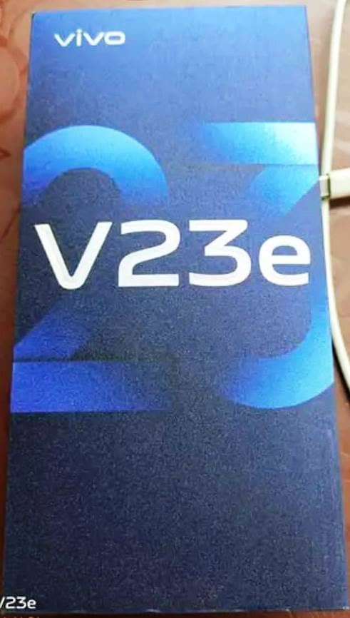 Vivo v23e Almost new condition 3