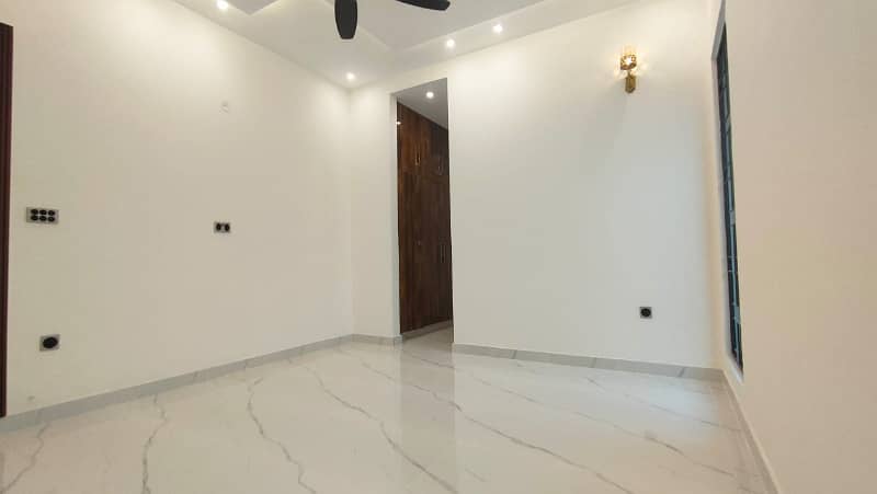 10 Marla Brand New Luxury House available For Sale In Sikandar Block Bahria Town Lahore 2