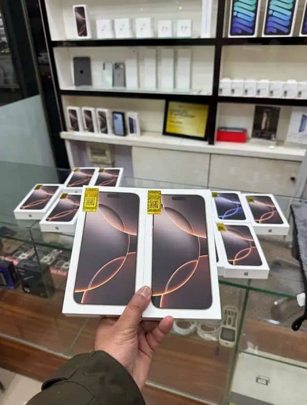 i Phone 8plus, 11,12,13,14,15 pro max on instalment Whatsap 3417642347 10