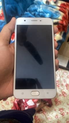 I am selling my phone 10 by 10