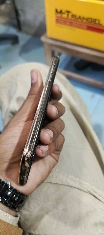 iphone xs non pta 4