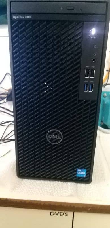 i am selling my mini tower desktop 2