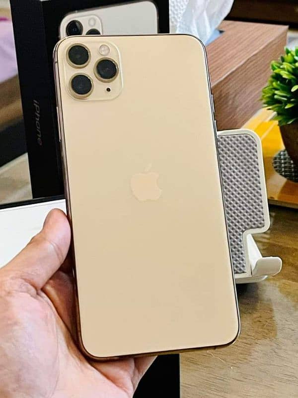 Apple Iphone 11Pro Max 256gb PTA official approved for sale03424927340 1