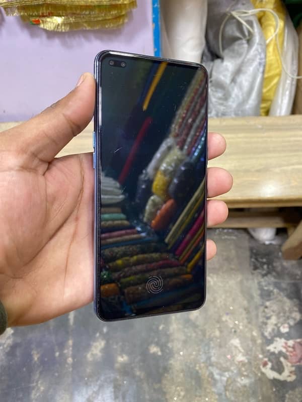 oppo f17 pro (8/128) 1