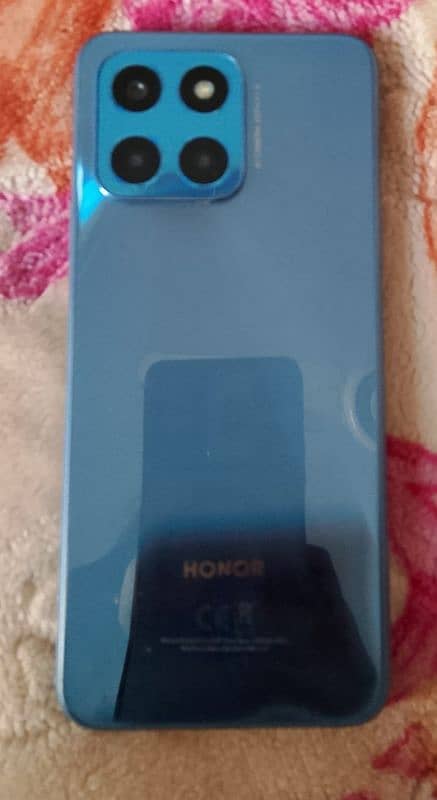 Huawei honor x6 1