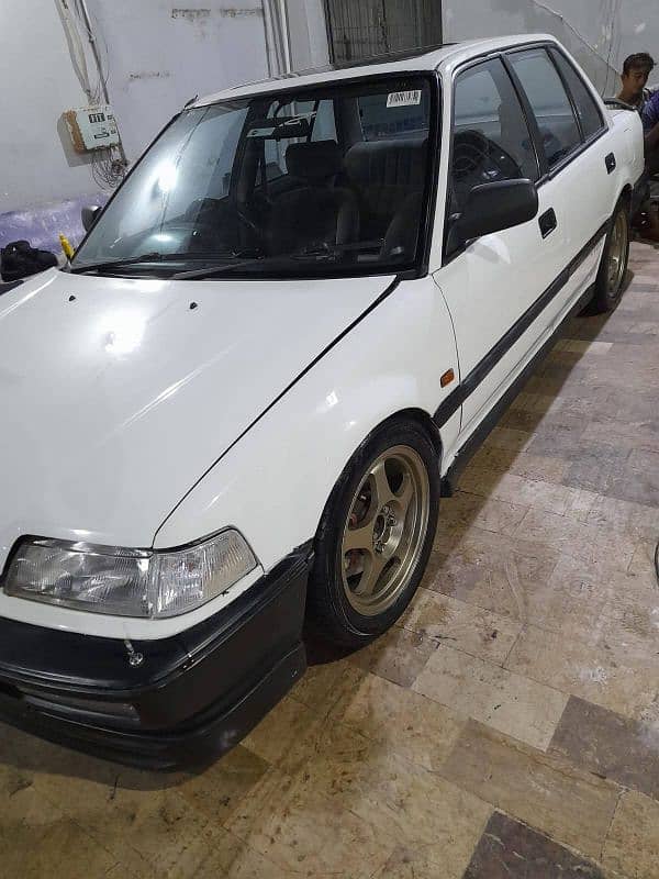 Honda Civic Oriel 1990 6