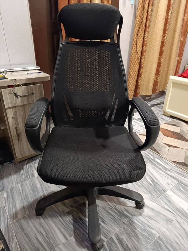 Premium Office/Computer Chair – Like New, Perfect Condition 0