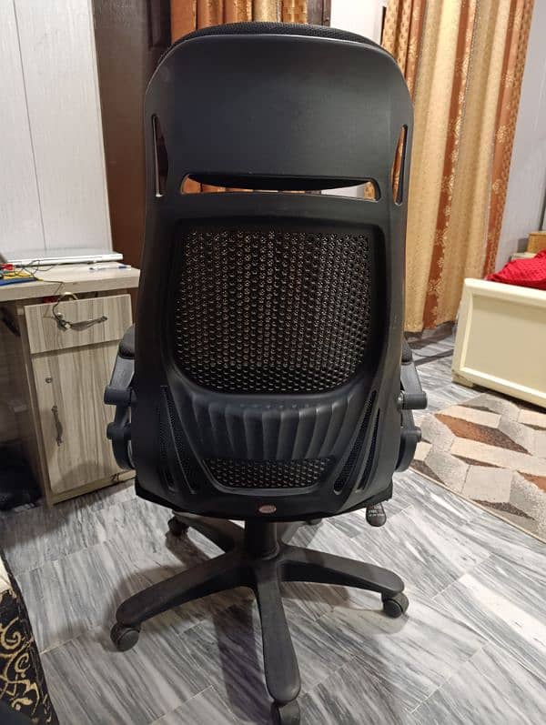 Premium Office/Computer Chair – Like New, Perfect Condition 2