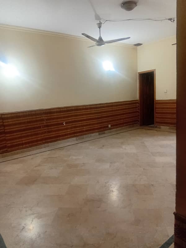 Silent Office/IT Office/Executive Office/ Kanal Lower Portion for Rent in Faisla Town A block 60ft Road Easy Approach to Main Boulevard Faisal Town 4