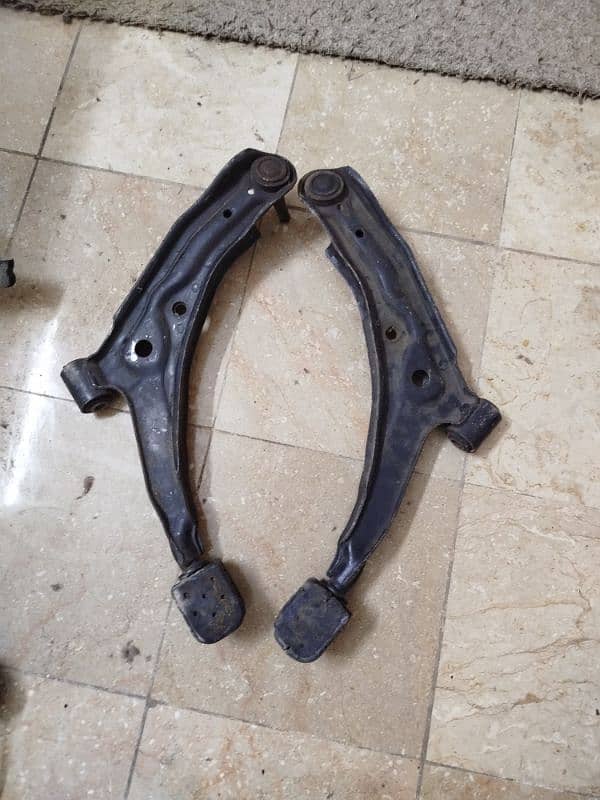 Nissan sunny lower arm 1