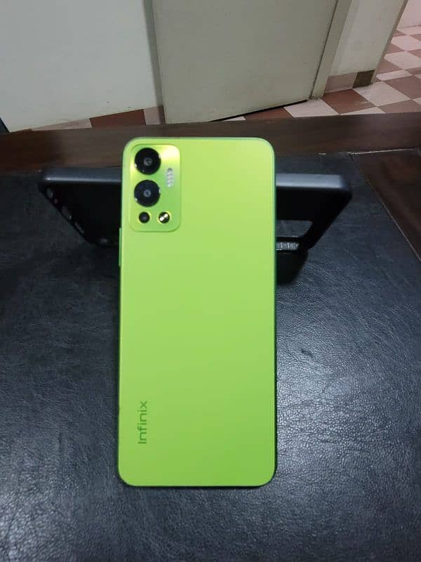 infinix Hot 12 4