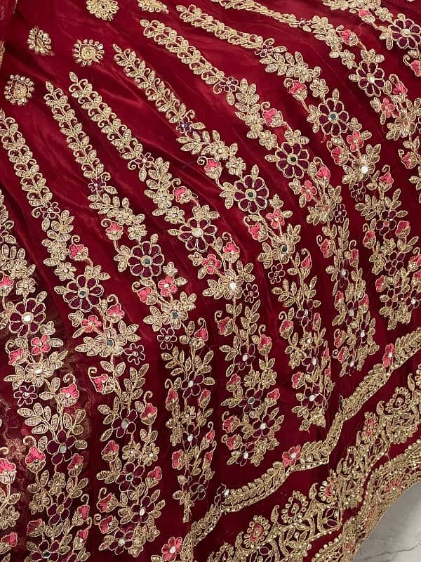 just 4 hour used bridal lehnga 3