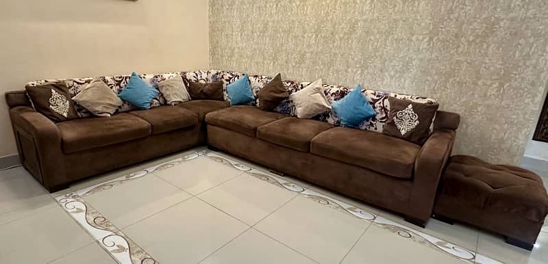 L Shaped Sofa ( 6 seater & puffy +01) 0