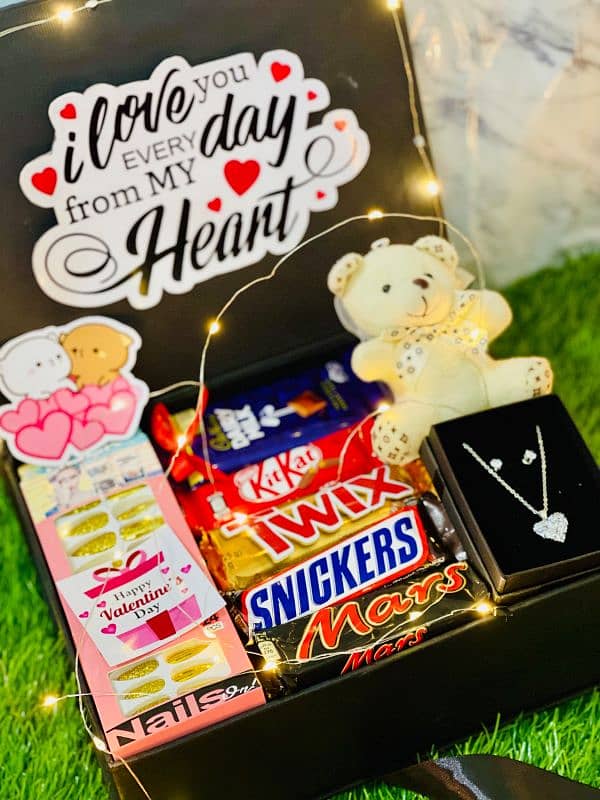 valentine day gifts,birthday gift,Customised gift,gift basket,gift box 6