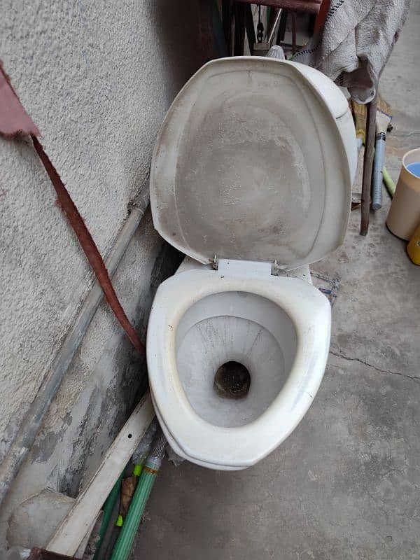 used commode for sale 7