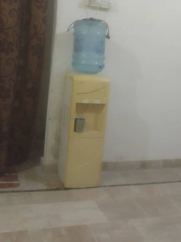 I want to sale water dispenser 0