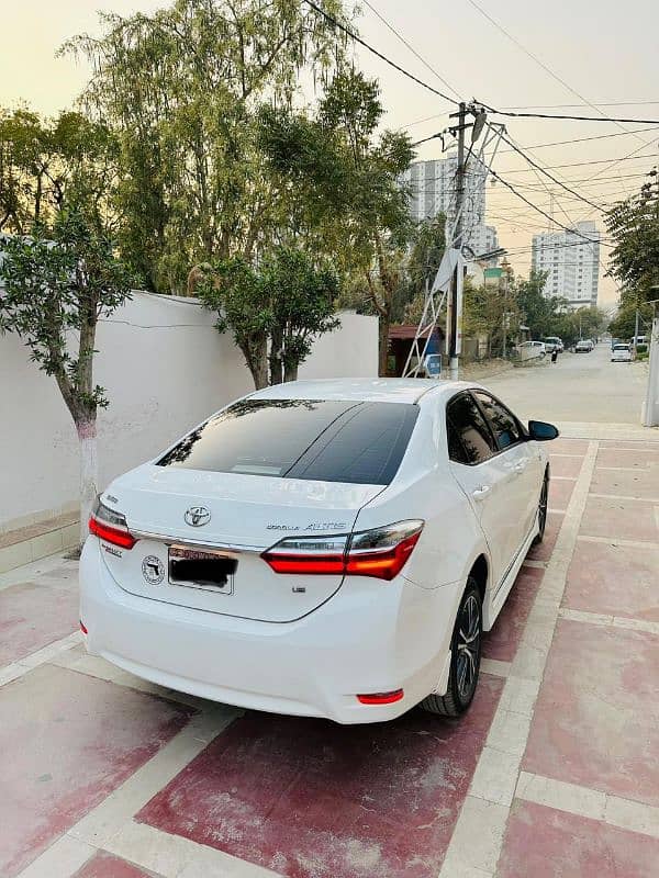 Toyota Corolla Altis 2017 0