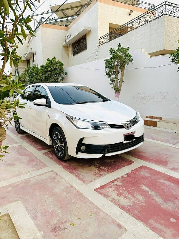 Toyota Corolla Altis 2017 6