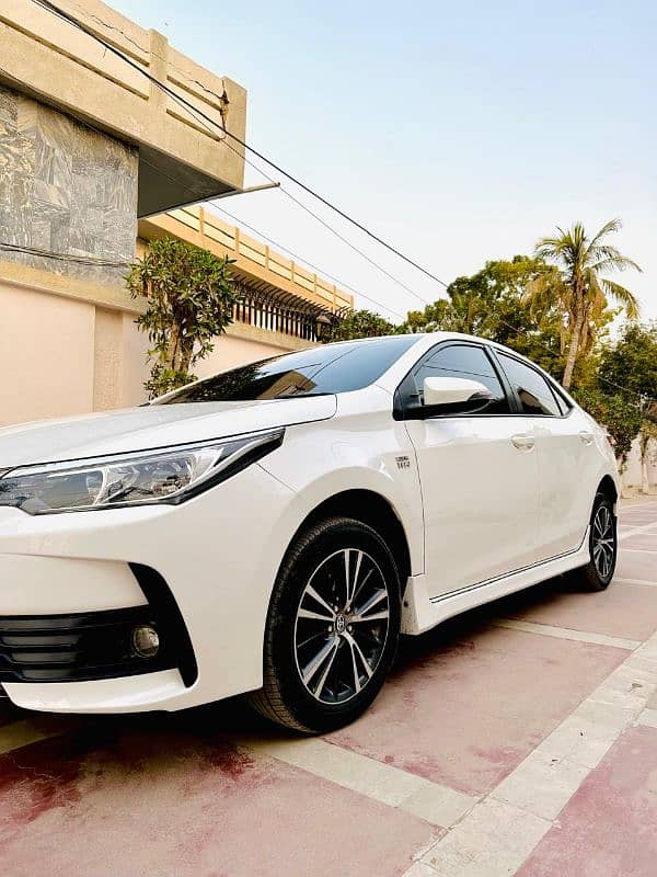 Toyota Corolla Altis 2017 7