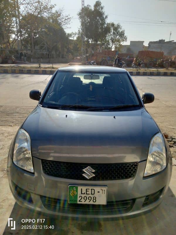 Suzuki Swift 2011 0