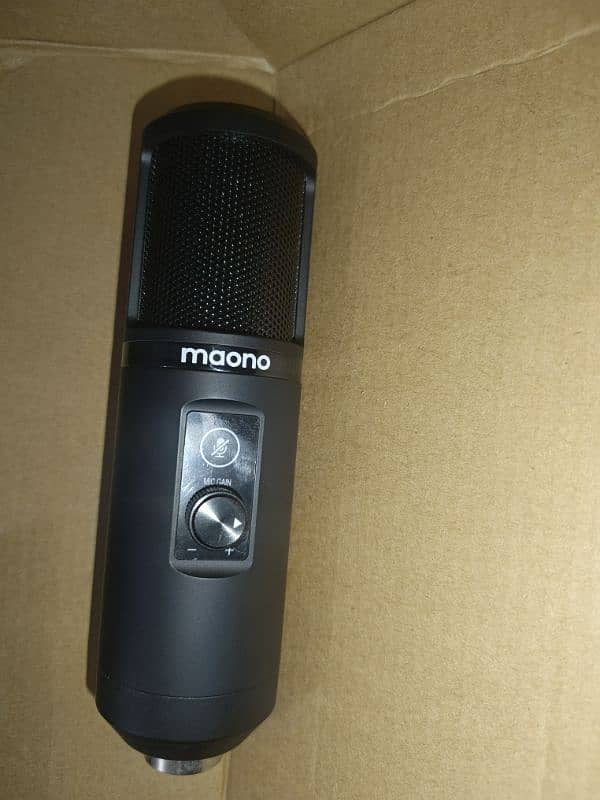 MAONO Professional Condenser Microphone AU-PM421 8