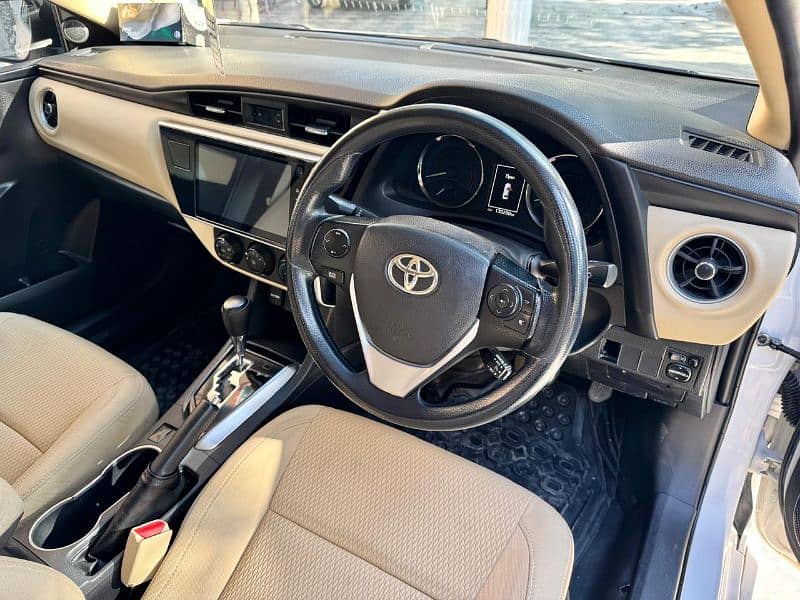 Toyota Corolla Altis 2018 3