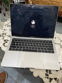 MACBOOK PRO 2017 13.3 inches display