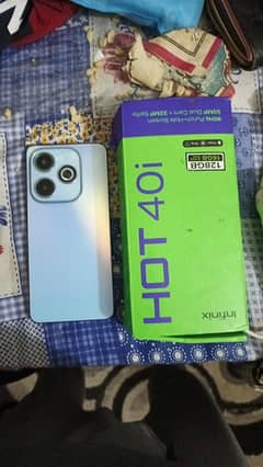 Hot 40i 8+8 128 complete box