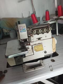 M700 OverLock 03094984756