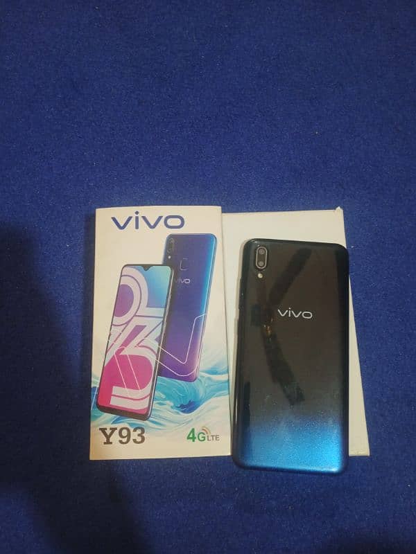 vivo y93 (6/128) ram with box and charger lush condition 10/9 0