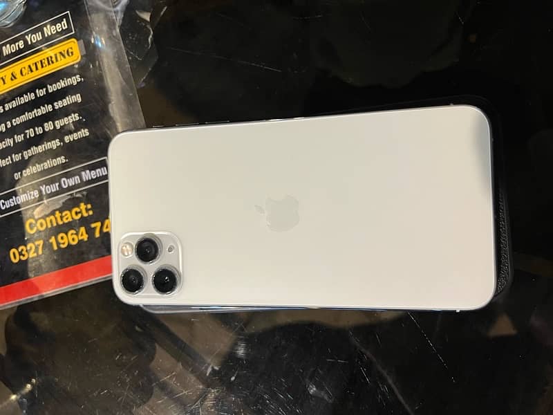 iPhone 11 Pro Max 64GB Non PTA factory unlock 4