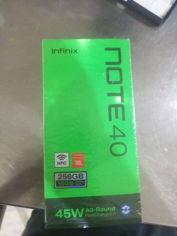 Infinix note 40/8+8/256 7