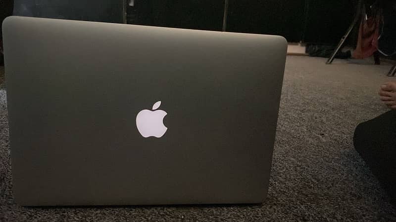 Macbook Pro 2015 brand new 0