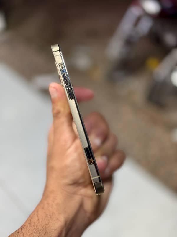 i phone 12 pro  [ 128GB] pta approved 5