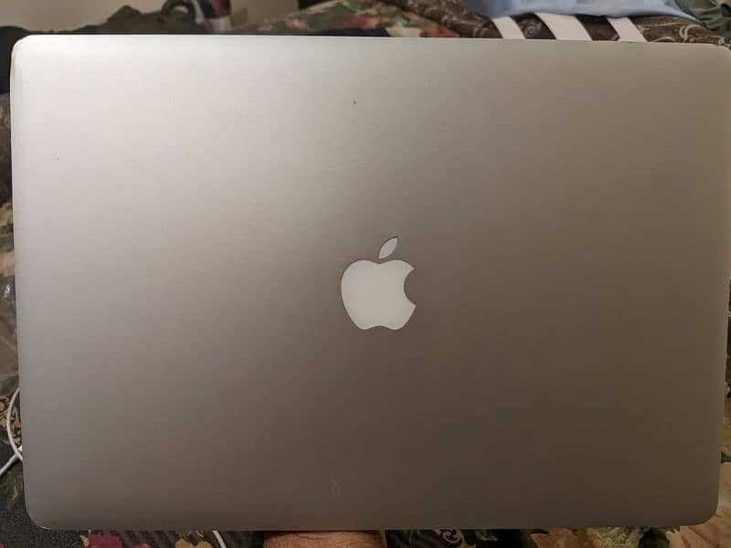 MacBook Pro 15" - Late 2013 - | Dual Graphics | 1 TB SSD | 16 GB RAM 0