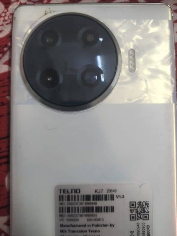 Tecno spark 20 pro plus condition 10/ 9.5 16/256. number 03021190300 2