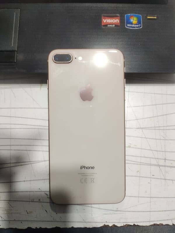 iPhone 8 Plus 5