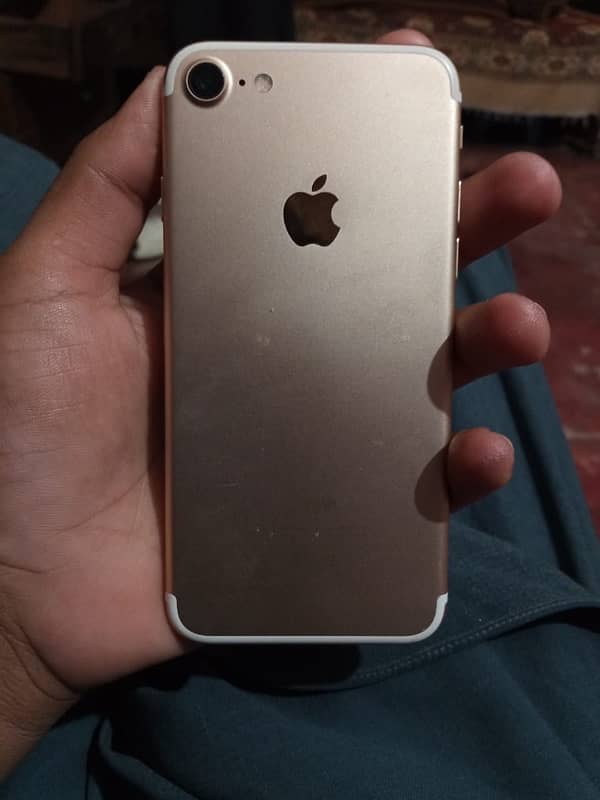 Urgent forsale iPhone 7 pta approved 1