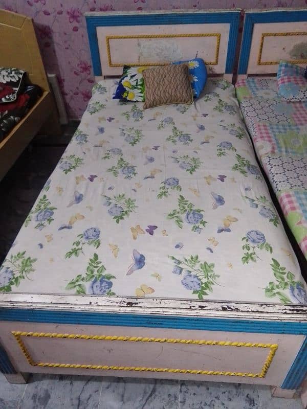 single bed with mattress for children | 5 beds available 6