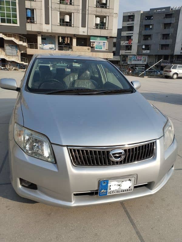 Toyota Corolla Axio 2011 / 2012 12