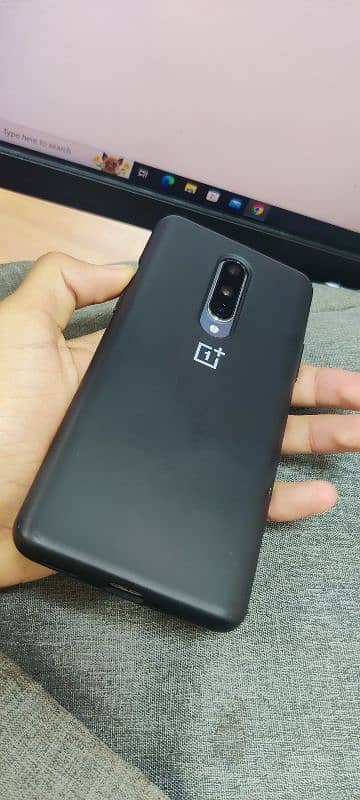 OnePlus 8 8 128 with Box 7