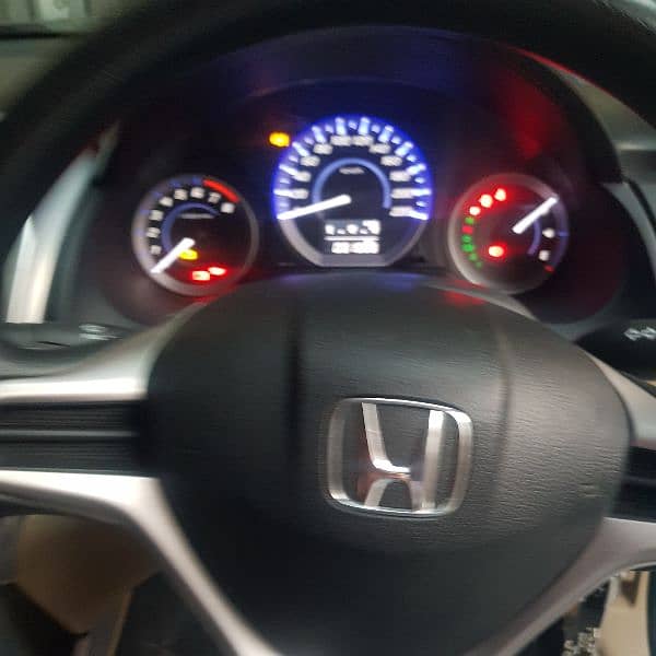 Honda City IVTEC 2020 18