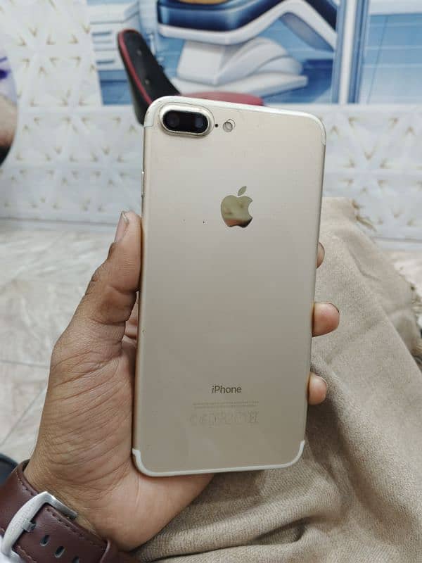 iphone 7plus 32 gb pta approved 0